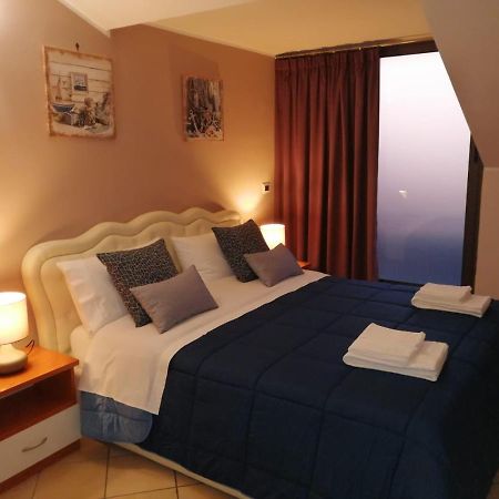 B&B Louise Santa Maria Capua Vetere Kültér fotó