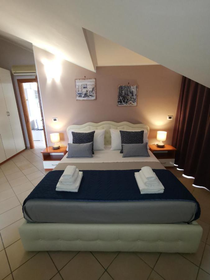 B&B Louise Santa Maria Capua Vetere Kültér fotó