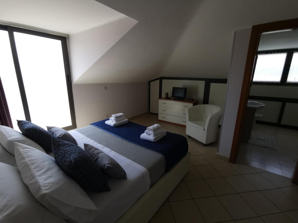 B&B Louise Santa Maria Capua Vetere Kültér fotó