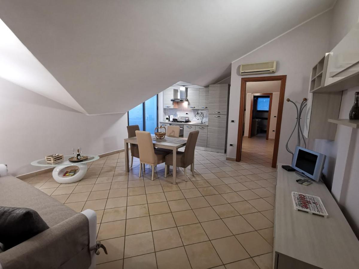 B&B Louise Santa Maria Capua Vetere Kültér fotó