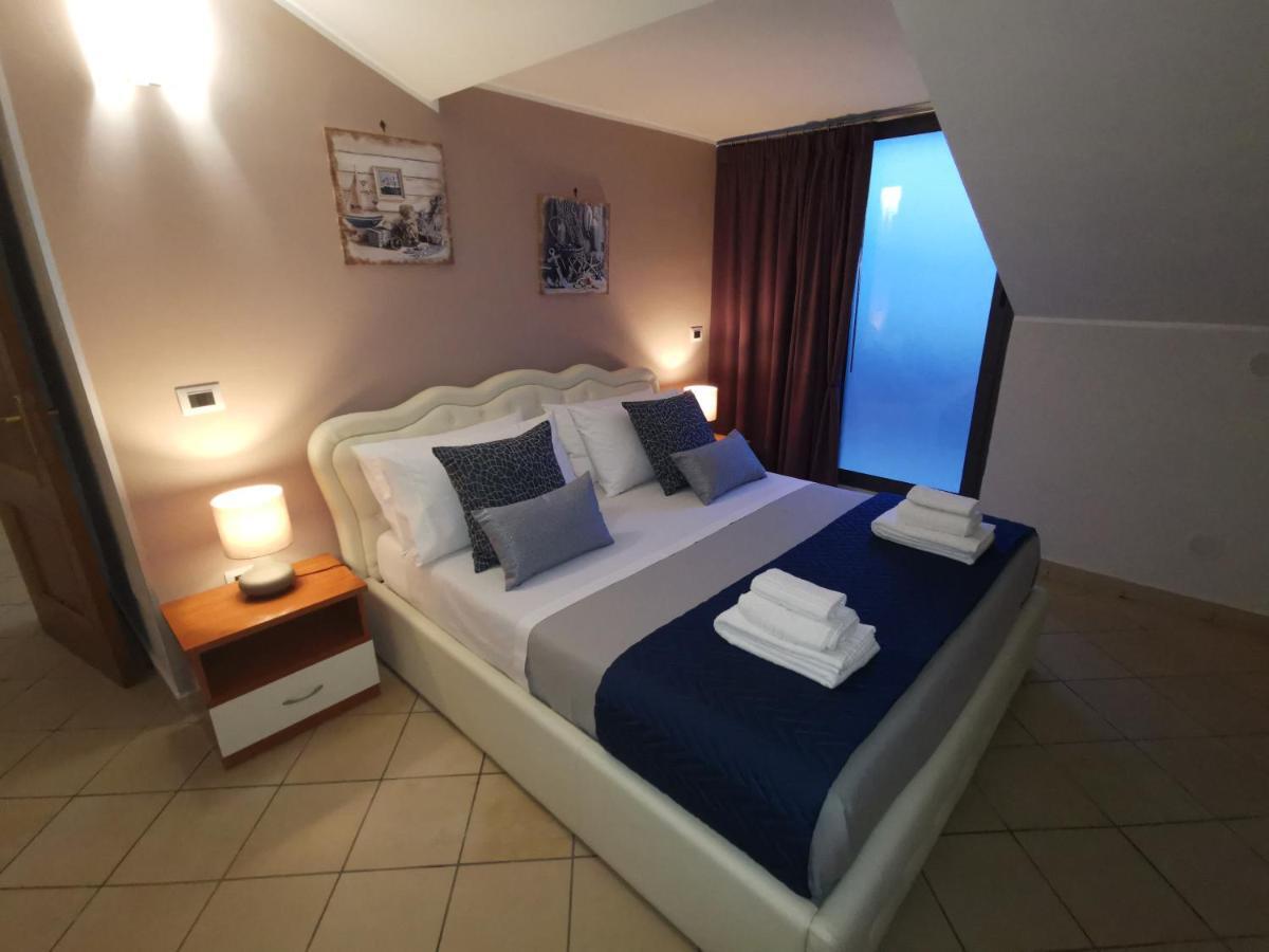 B&B Louise Santa Maria Capua Vetere Kültér fotó