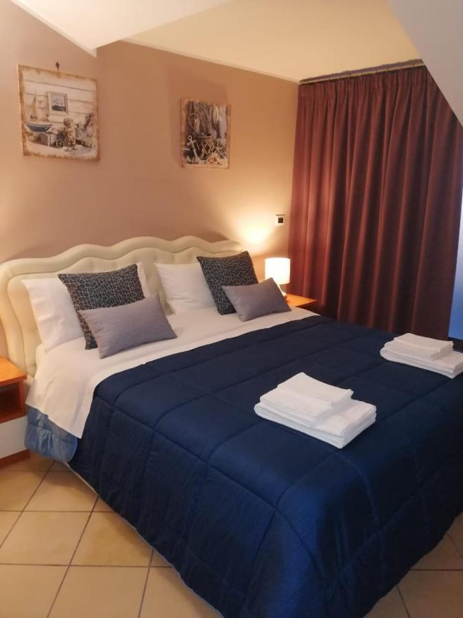 B&B Louise Santa Maria Capua Vetere Kültér fotó